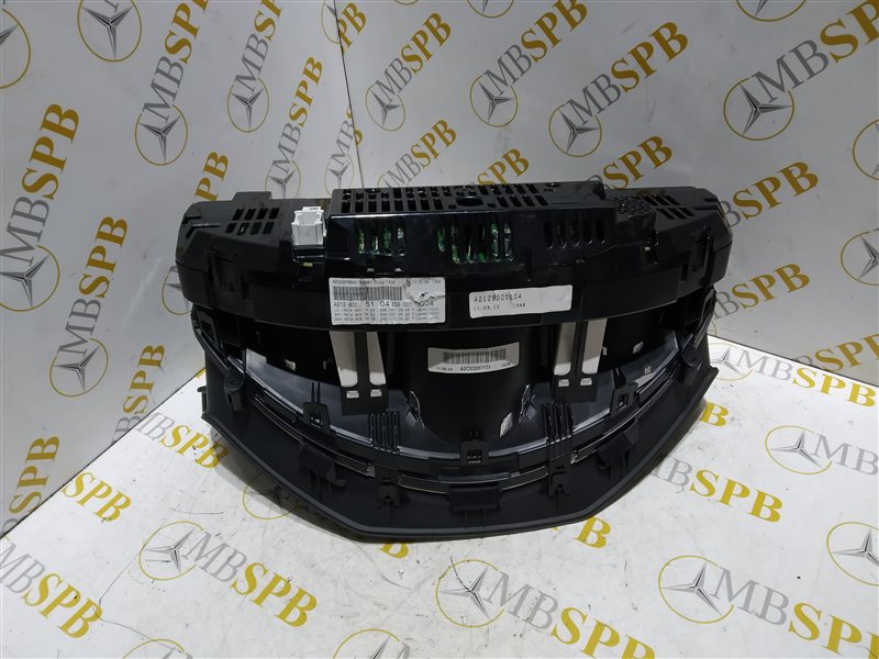 панель приборов, 2020 рублей, Санкт-Петербург