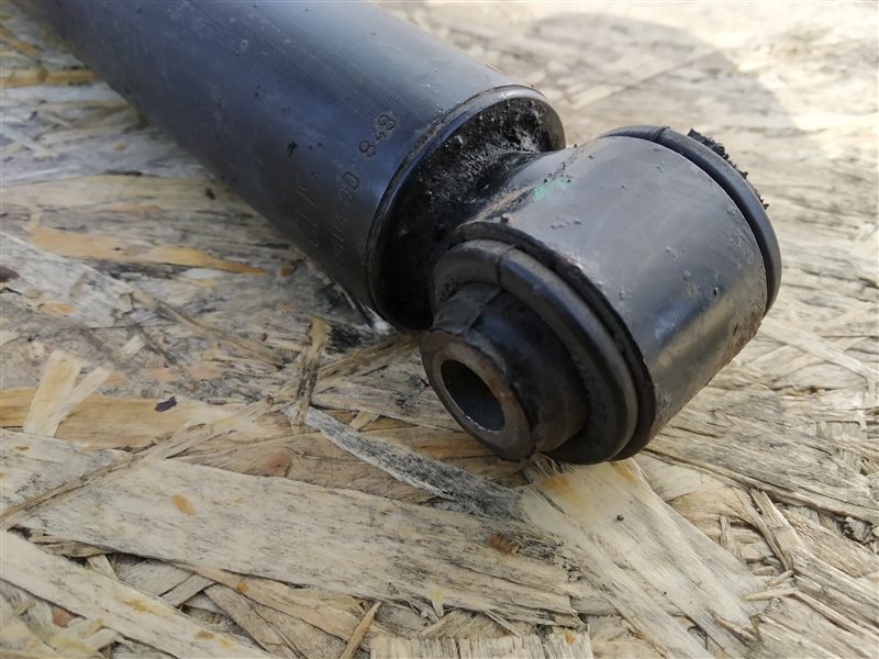 амортизатор, 2020 рублей, Санкт-Петербург