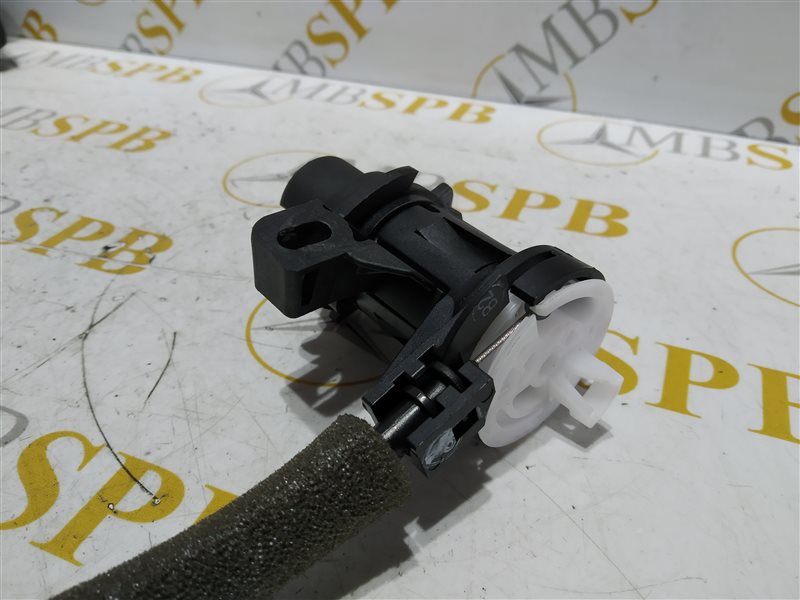 замок багажника, 1260 рублей, Санкт-Петербург