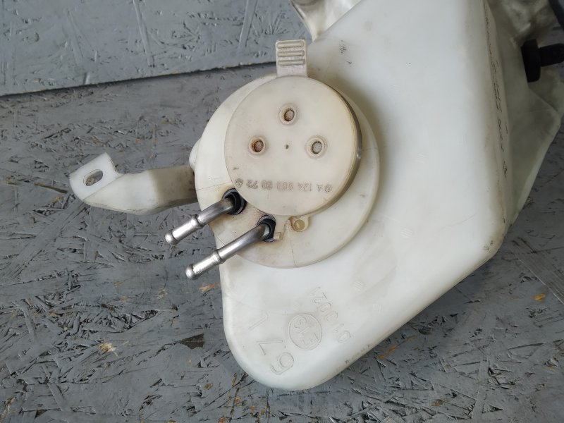 бачок омывателя, 535 рублей, Санкт-Петербург