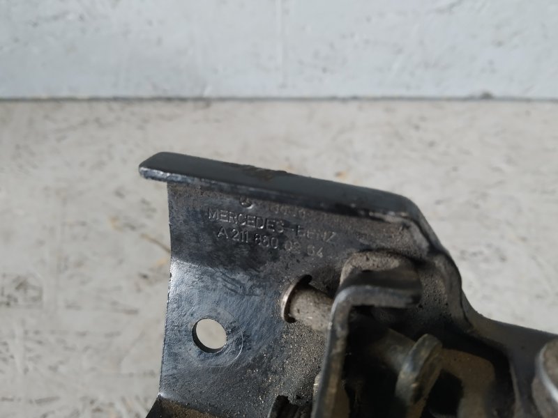 крюк капота, 535 рублей, Санкт-Петербург