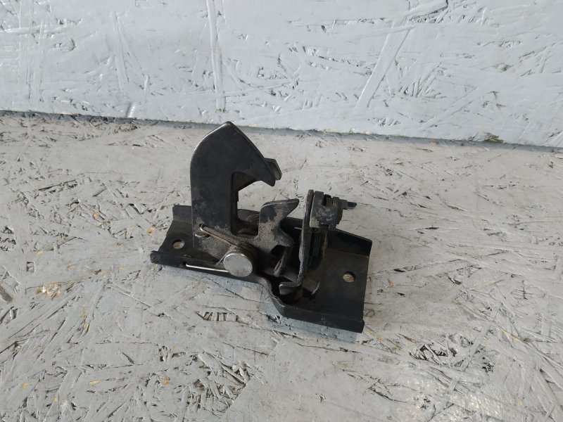 крюк капота, 535 рублей, Санкт-Петербург