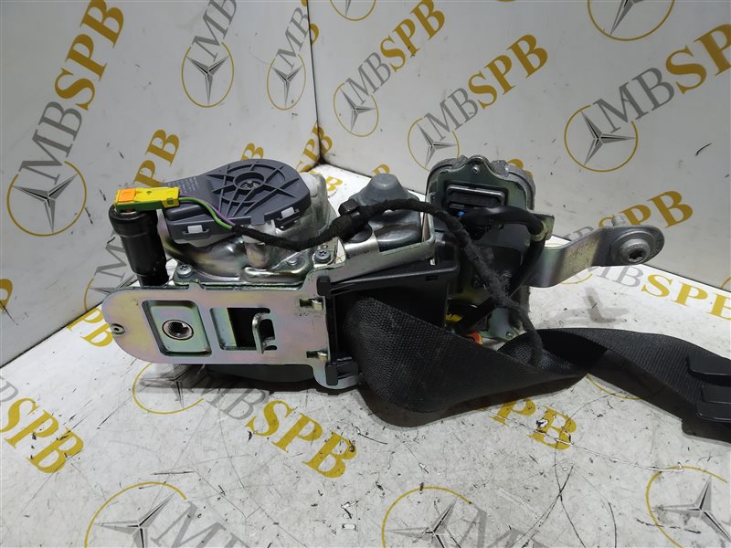 ремень безопасности, 2020 рублей, Санкт-Петербург