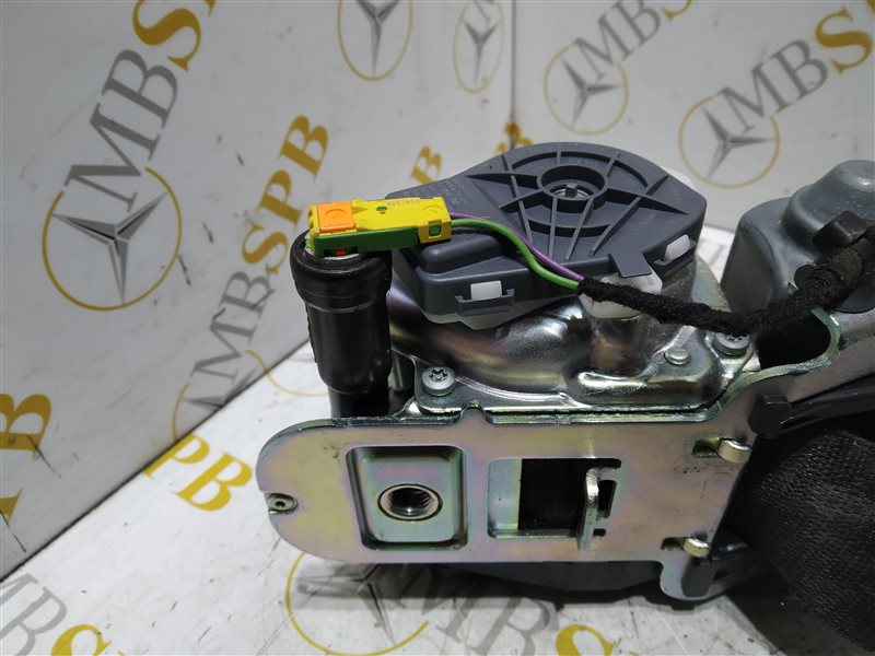 ремень безопасности, 2020 рублей, Санкт-Петербург