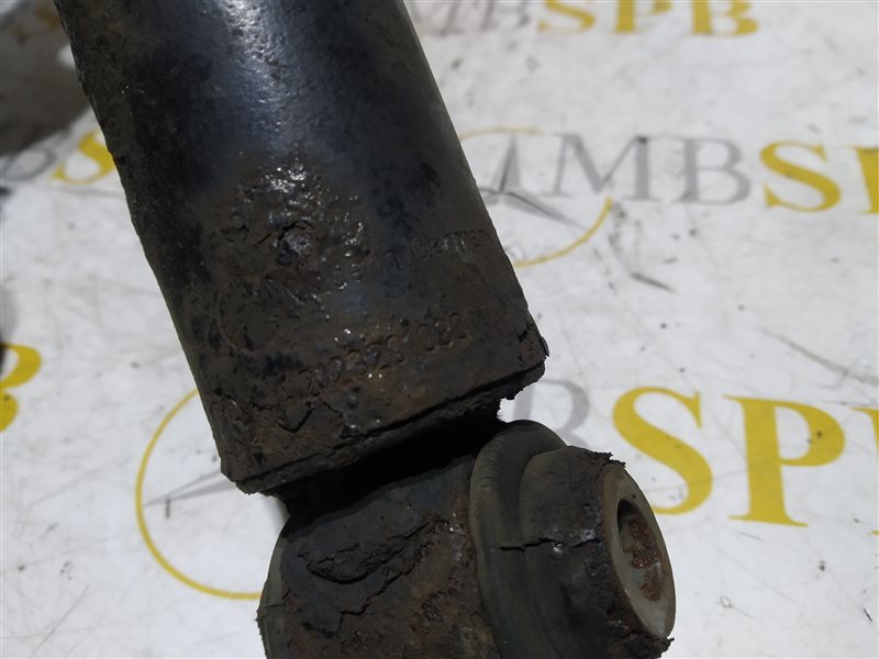 амортизатор, 1875 рублей, Санкт-Петербург