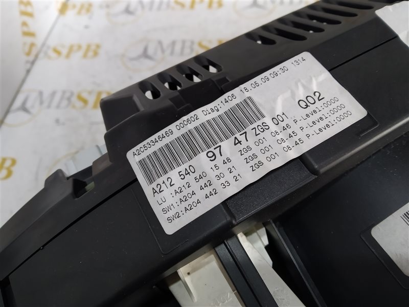 панель приборов, 2020 рублей, Санкт-Петербург