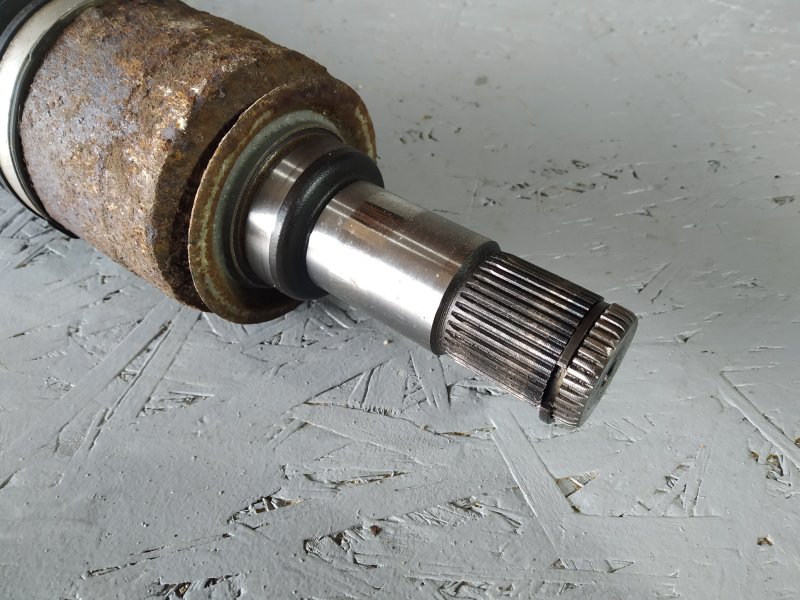 полуось, 1045 рублей, Санкт-Петербург