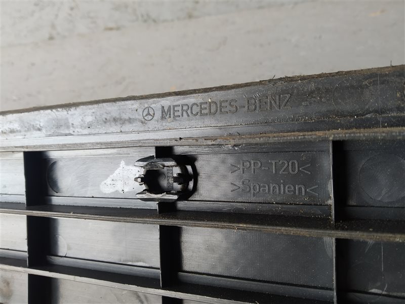 накладка багажника, 1520 рублей, Санкт-Петербург