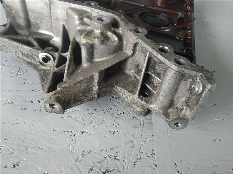 крышка двигателя, 1225 рублей, Санкт-Петербург