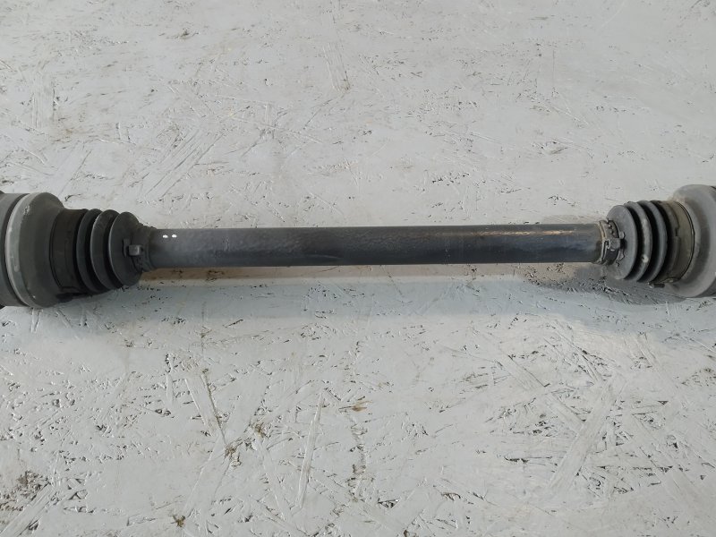 полуось, 1425 рублей, Санкт-Петербург