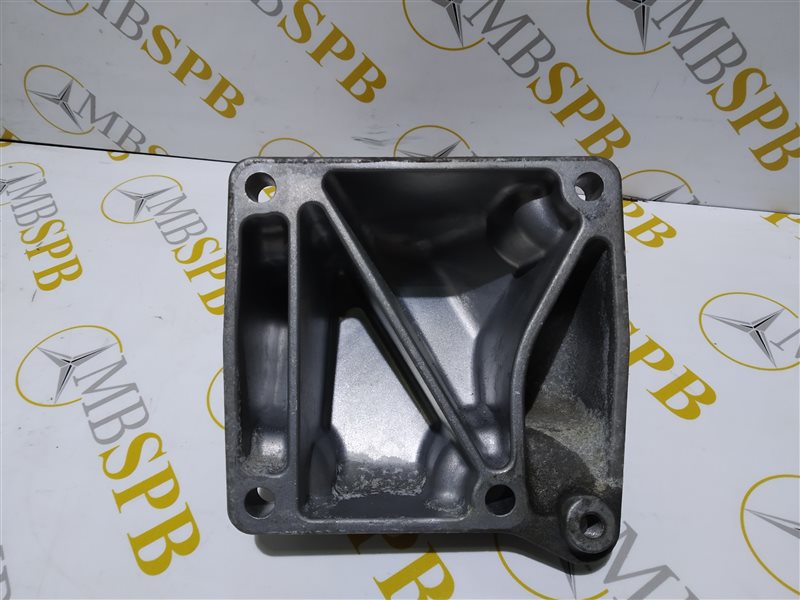 кронштейн двигателя, 535 рублей, Санкт-Петербург