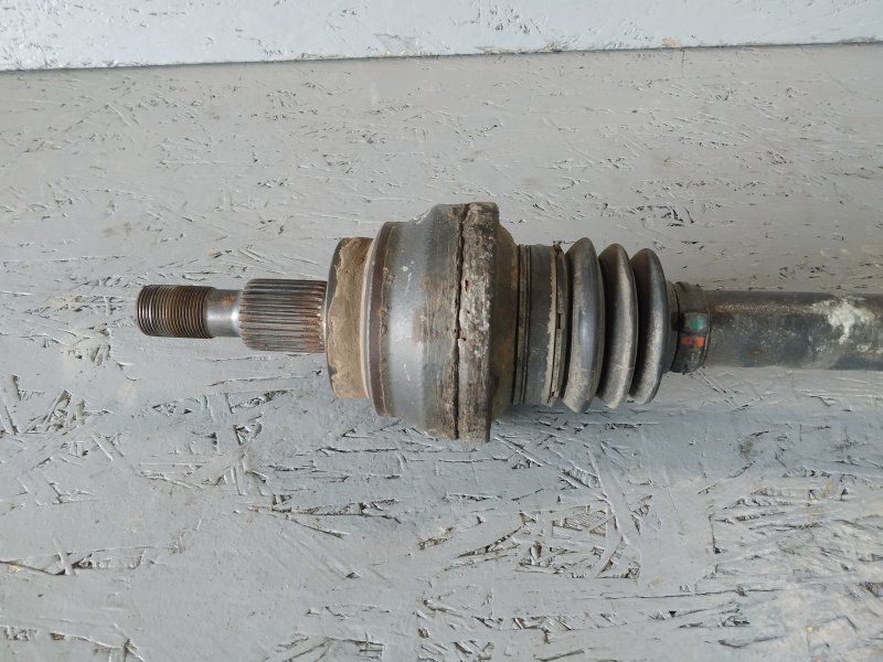 полуось, 1225 рублей, Санкт-Петербург