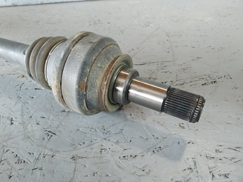 полуось, 1225 рублей, Санкт-Петербург