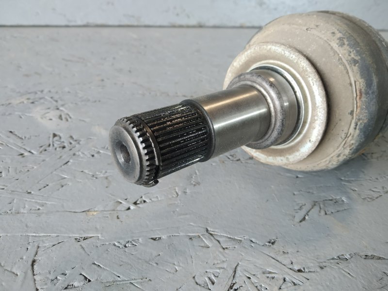 полуось, 1225 рублей, Санкт-Петербург