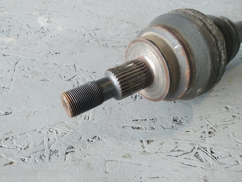 полуось, 1225 рублей, Санкт-Петербург