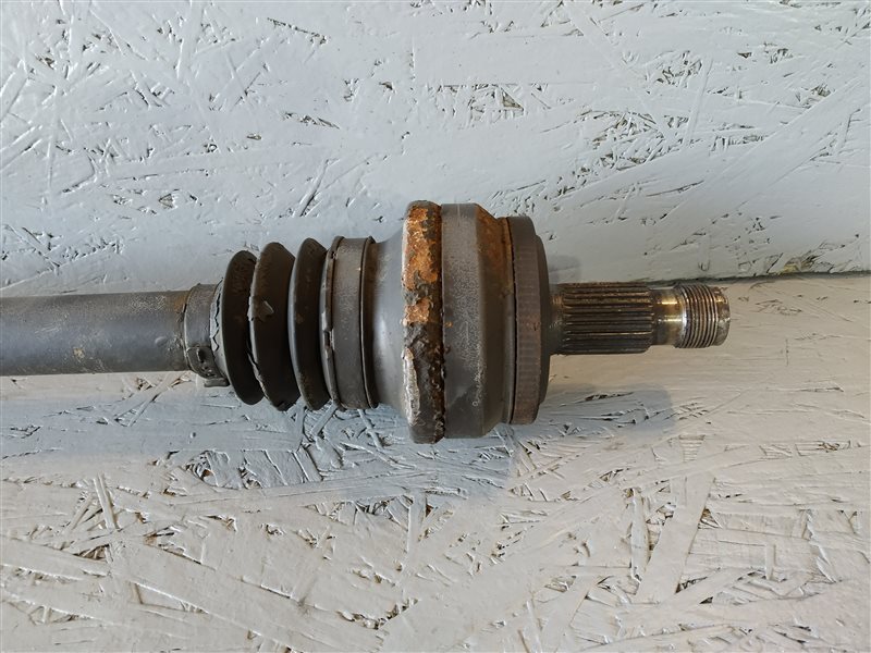 полуось, 1425 рублей, Санкт-Петербург