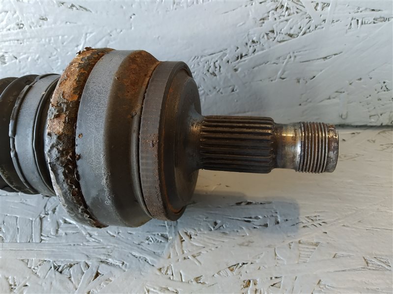 полуось, 1425 рублей, Санкт-Петербург