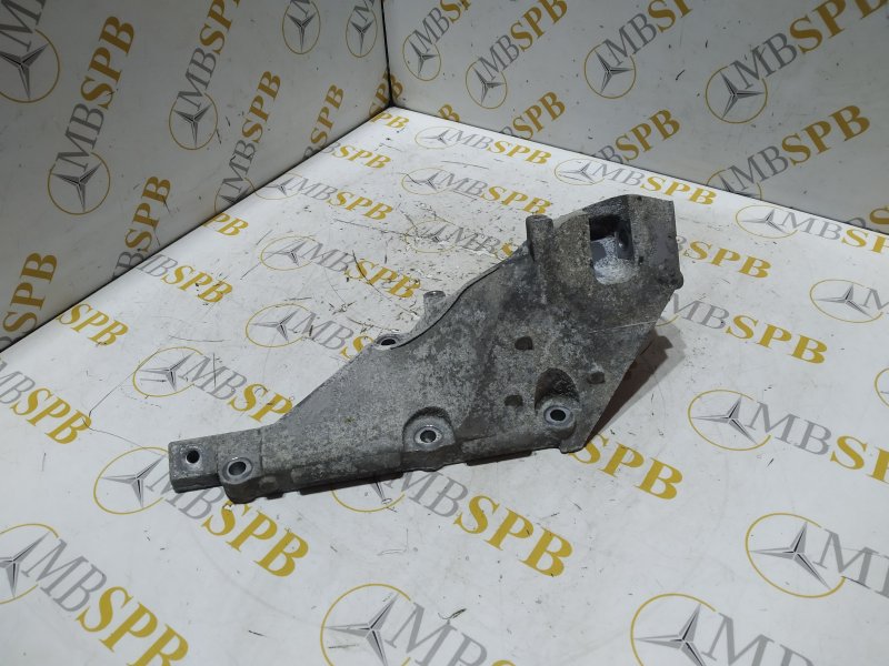 кронштейн двигателя, 1045 рублей, Санкт-Петербург