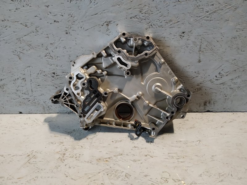 крышка двигателя, 2015 рублей, Санкт-Петербург