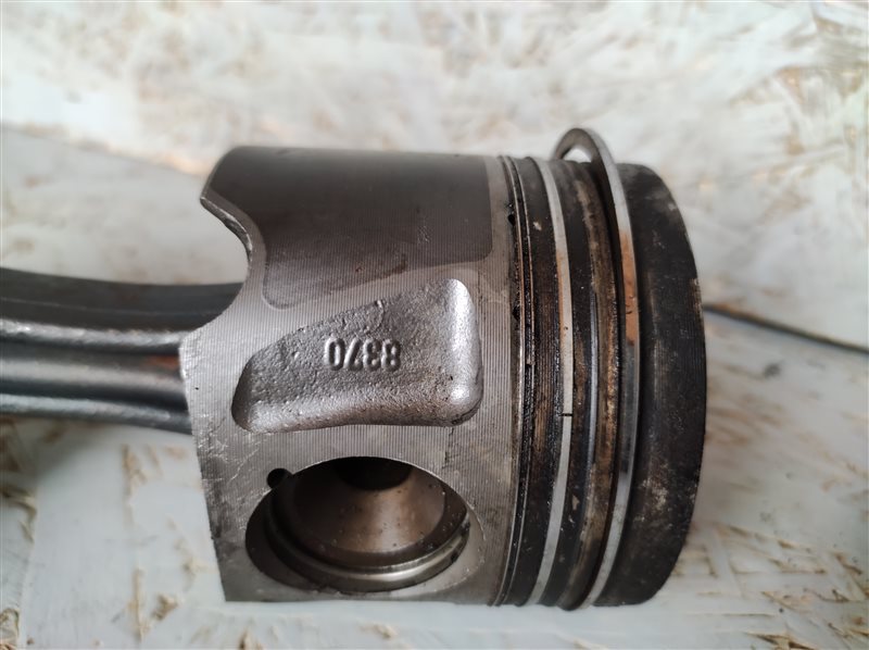 поршень с шатуном, 3920 рублей, Санкт-Петербург