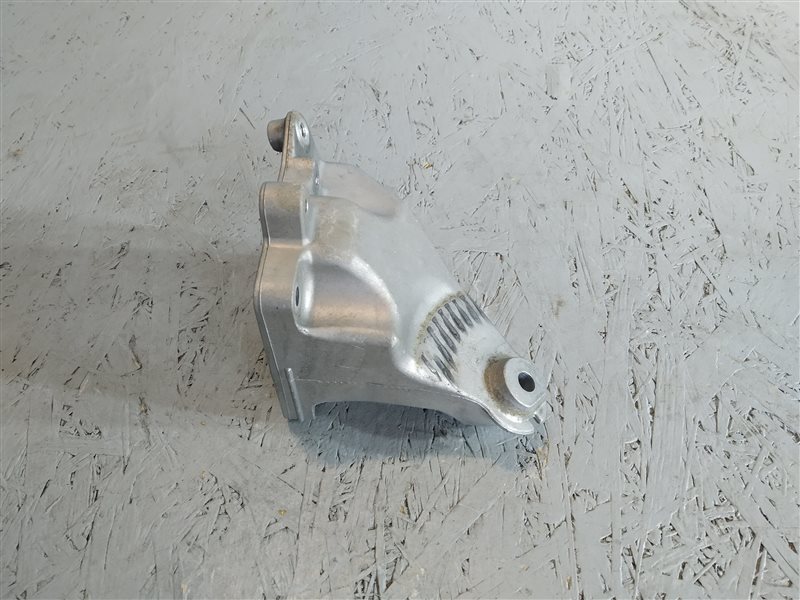 кронштейн двигателя, 535 рублей, Санкт-Петербург