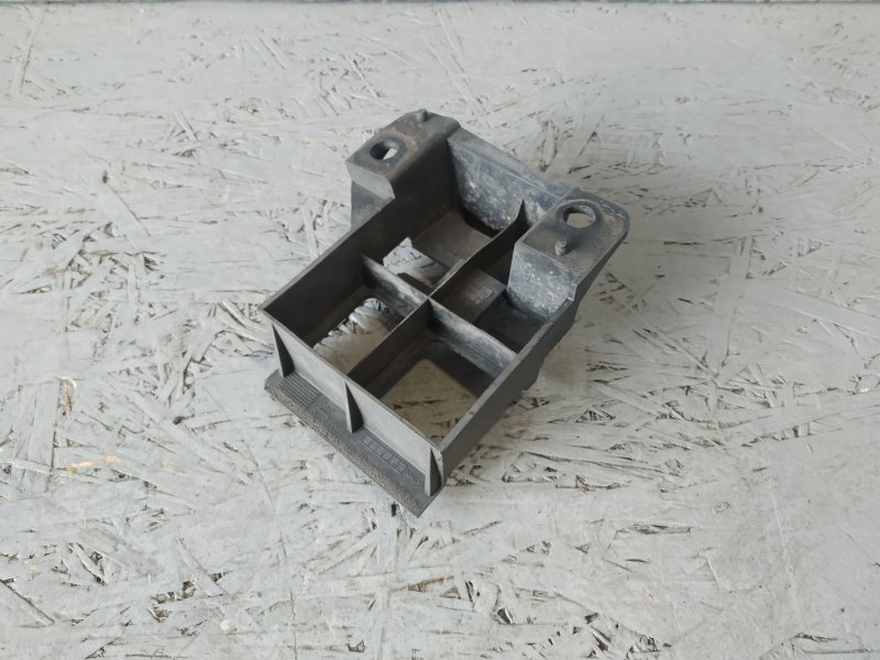 кронштейн бампера, 720 рублей, Санкт-Петербург