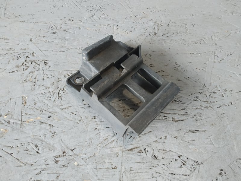 кронштейн бампера, 720 рублей, Санкт-Петербург