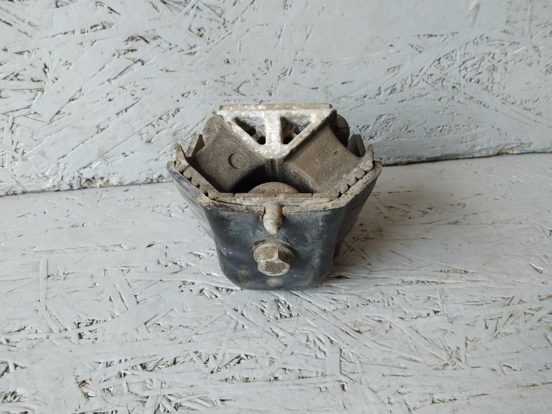 подушка двигателя, 930 рублей, Санкт-Петербург