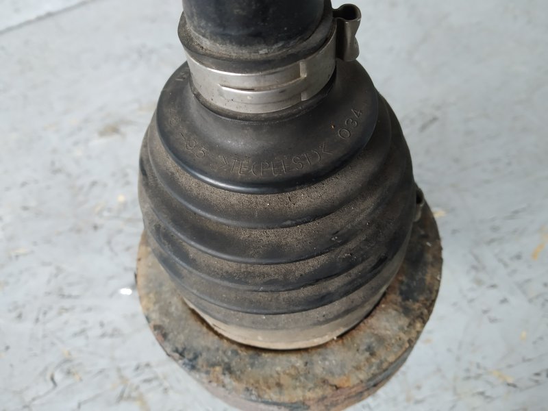 полуось, 2265 рублей, Санкт-Петербург