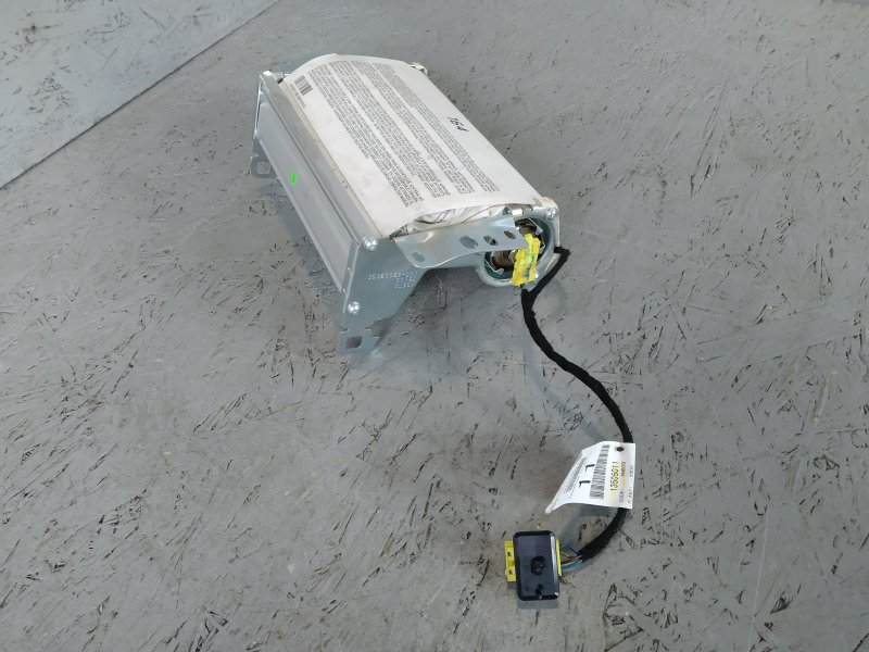 подушка в торпедо, 1365 рублей, Санкт-Петербург