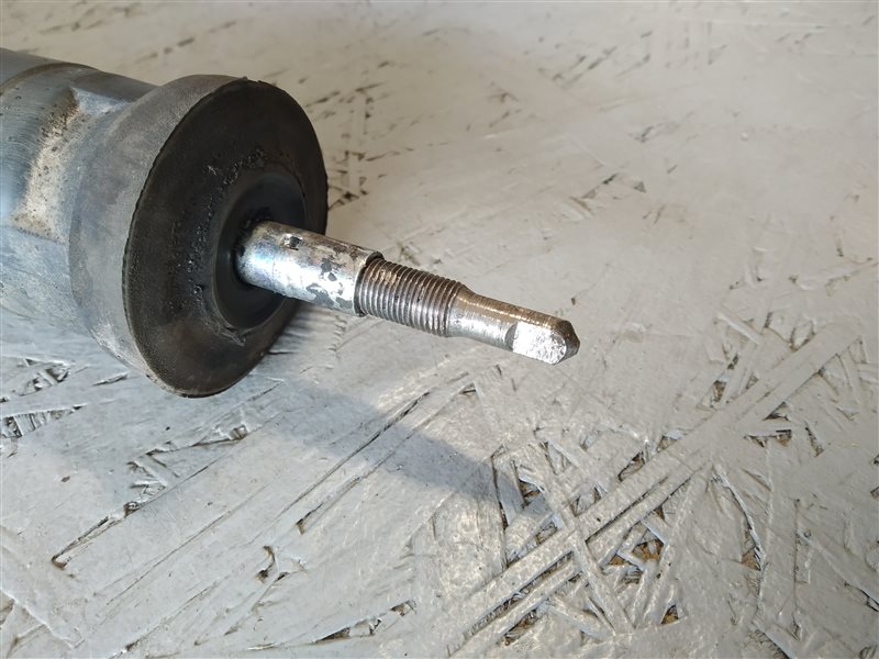 амортизатор, 940 рублей, Санкт-Петербург