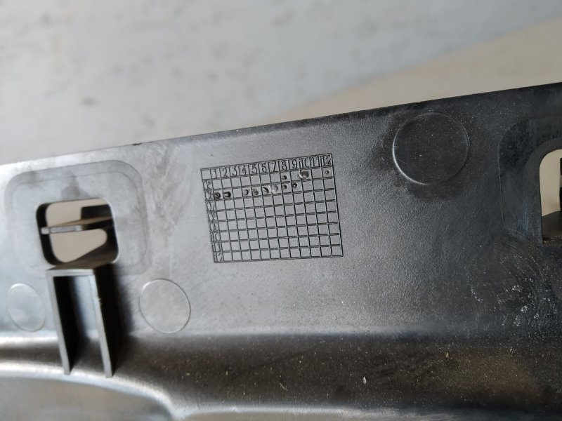 Дефлектор капота, 875 рублей, Санкт-Петербург