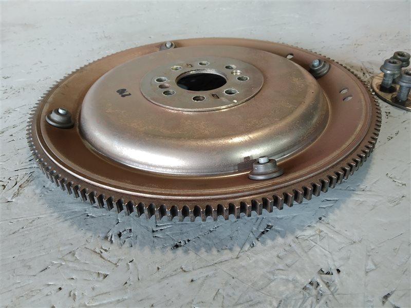 маховик, 1300 рублей, Санкт-Петербург