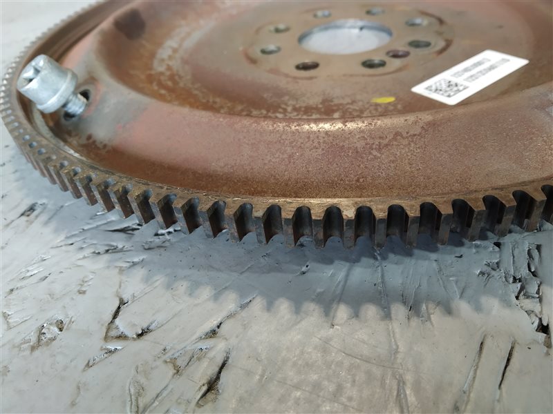 маховик, 1300 рублей, Санкт-Петербург