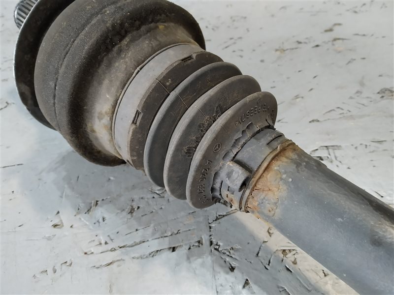 полуось, 1340 рублей, Санкт-Петербург