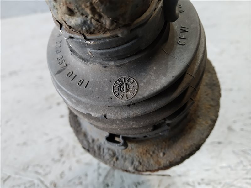 полуось, 1340 рублей, Санкт-Петербург