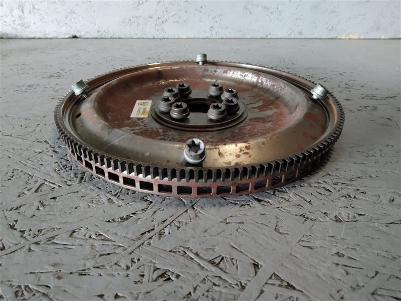 маховик, 1375 рублей, Санкт-Петербург