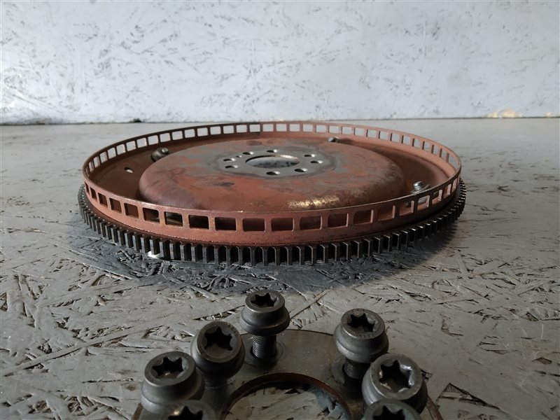 маховик, 1375 рублей, Санкт-Петербург