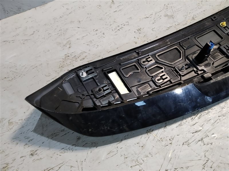 спойлер, 2660 рублей, Санкт-Петербург