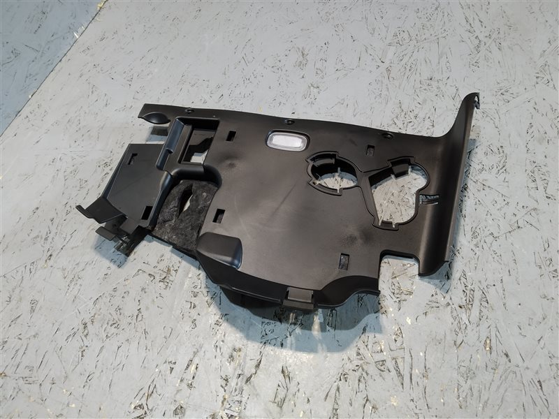 накладка под торпедо, 540 рублей, Санкт-Петербург