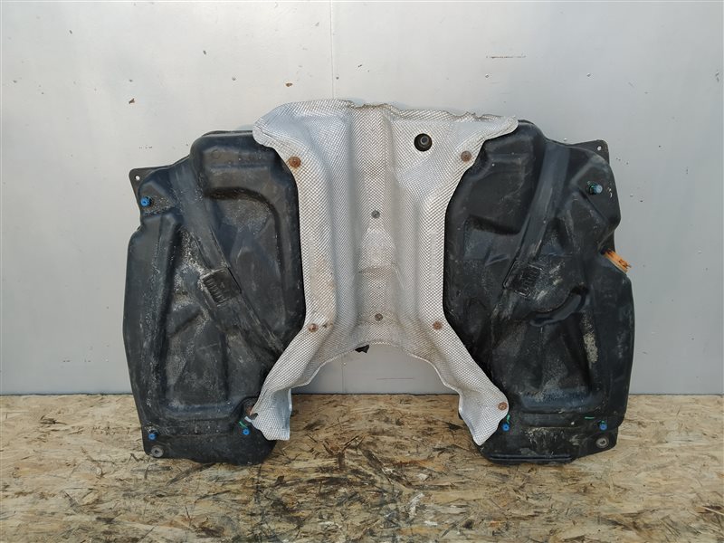 бак топливный, 2025 рублей, Санкт-Петербург