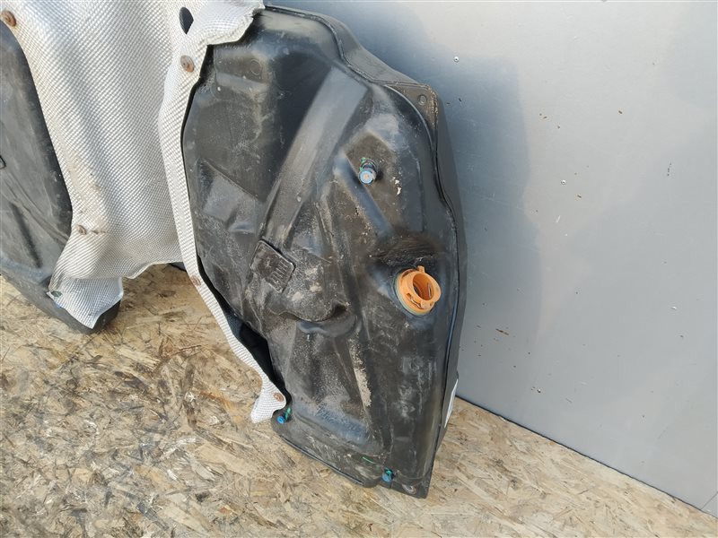 бак топливный, 2025 рублей, Санкт-Петербург