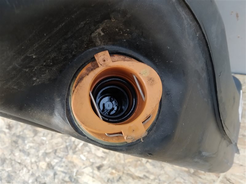 бак топливный, 2025 рублей, Санкт-Петербург