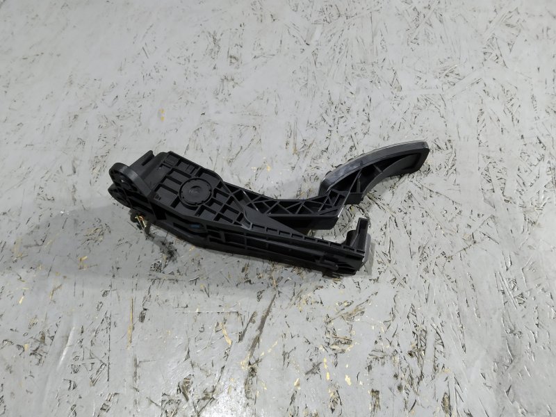 педаль газа, 835 рублей, Санкт-Петербург