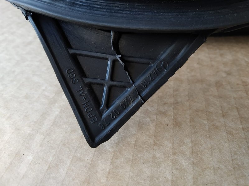 уплотнитель двери, 1050 рублей, Санкт-Петербург