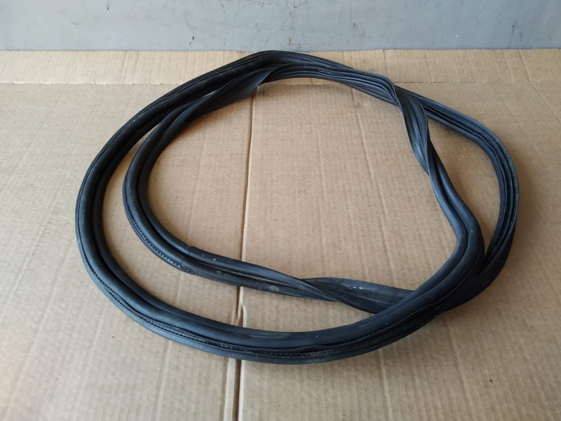 уплотнитель багажника, 1050 рублей, Санкт-Петербург