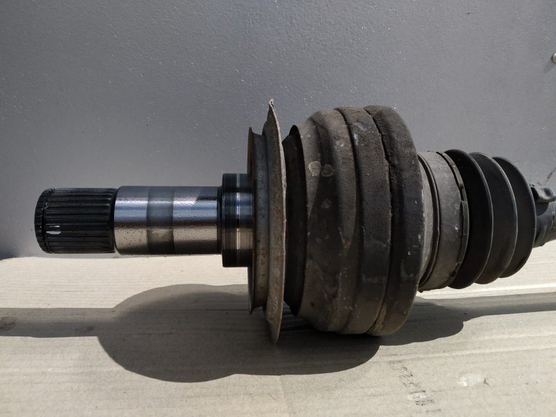 полуось, 1650 рублей, Санкт-Петербург