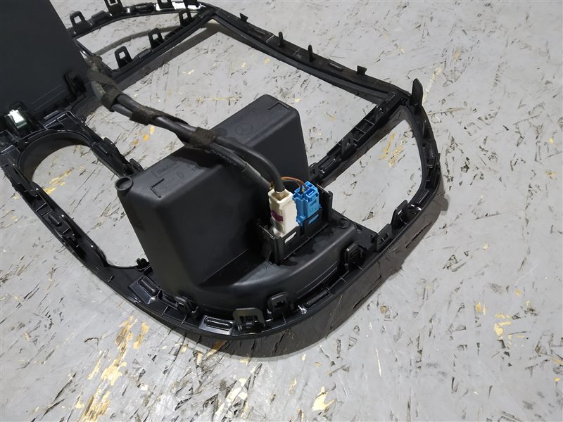 Накладка консоли, 1725 рублей, Санкт-Петербург