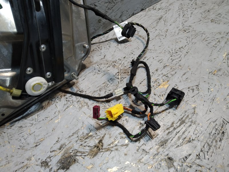 стеклоподъемник, 1860 рублей, Санкт-Петербург