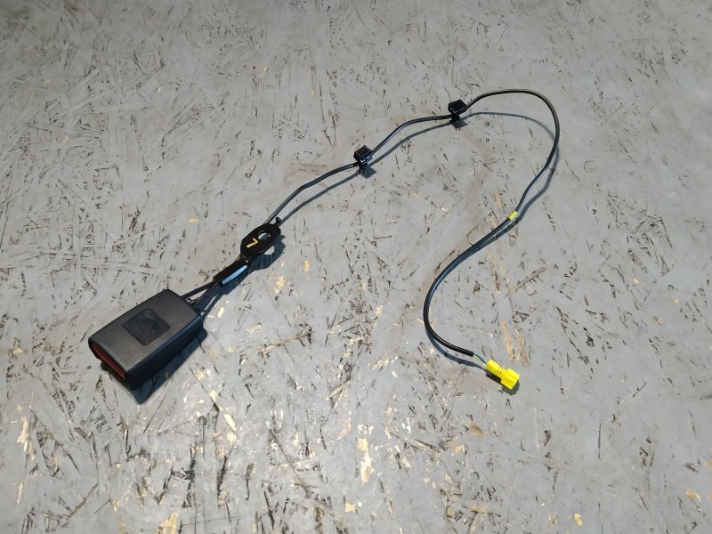 замок ремня безопасности, 1375 рублей, Санкт-Петербург